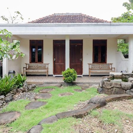 Rock Garden Homestay & Resto Tepus Kültér fotó