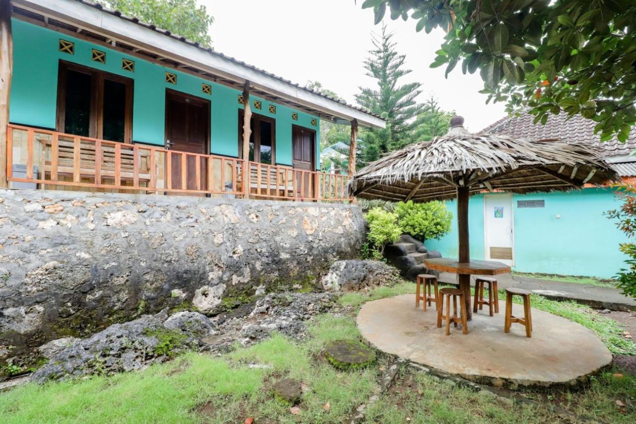 Rock Garden Homestay & Resto Tepus Kültér fotó