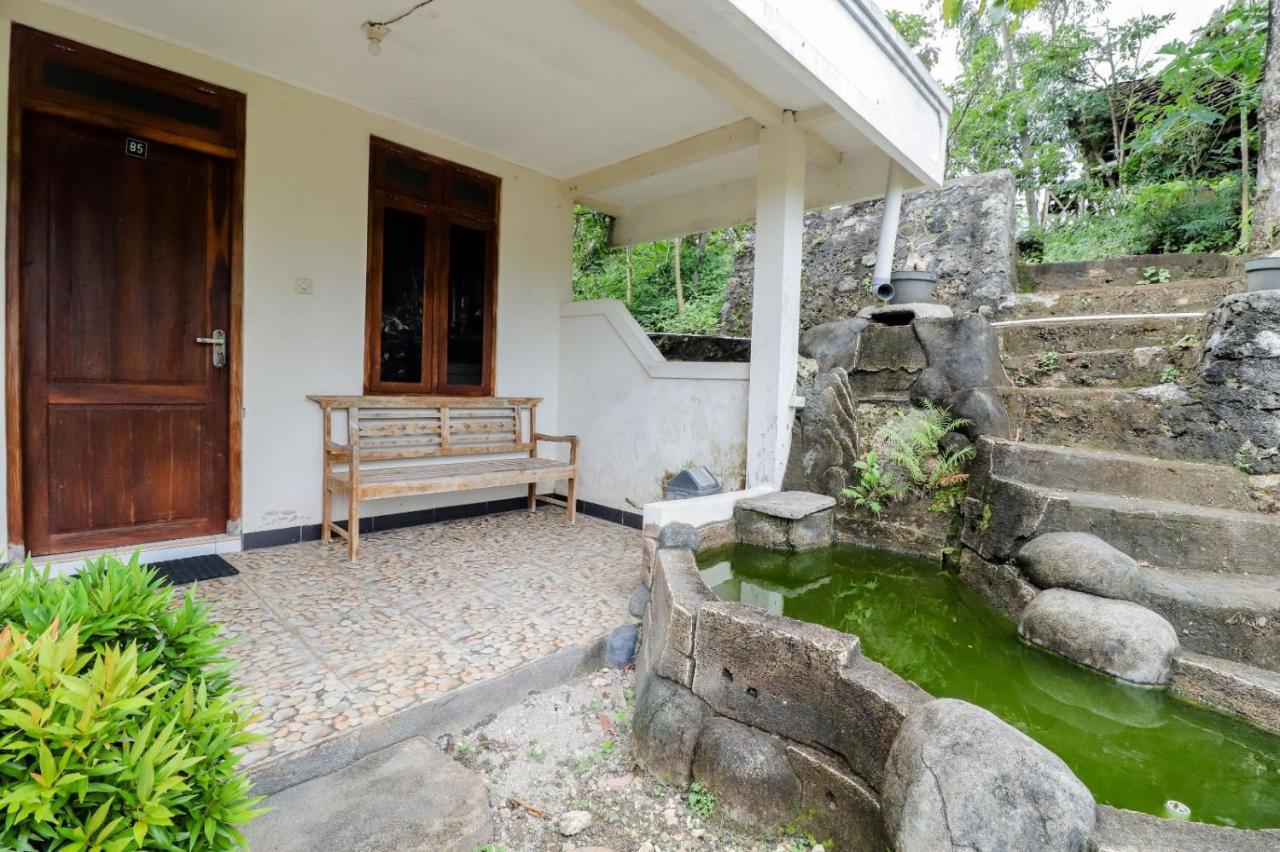 Rock Garden Homestay & Resto Tepus Kültér fotó